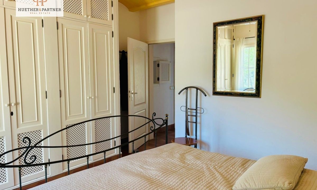 Schlafzimmer 2