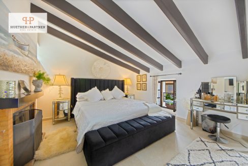 1. OG Schlafzimmer