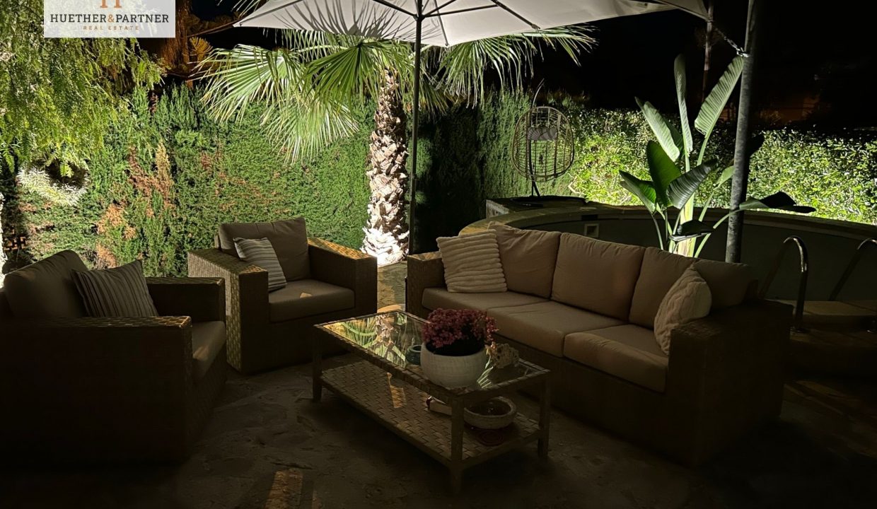 1b04232a-c2a4-45c4-a734-112419f69684