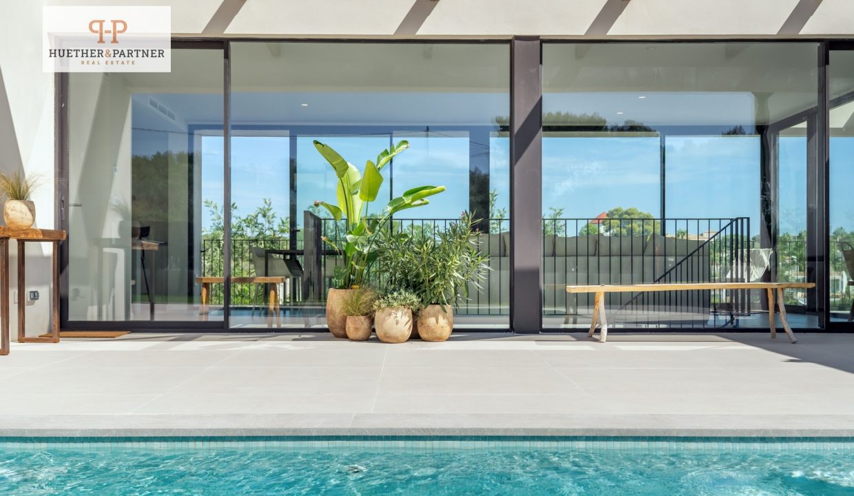 426205ec-d113-4841-9155-b85cb8793337