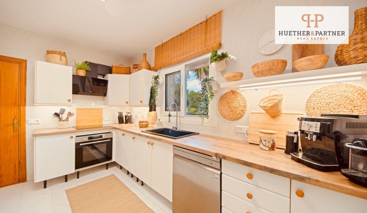 4d556ec1-7f93-4e76-b346-42a88a387c7e