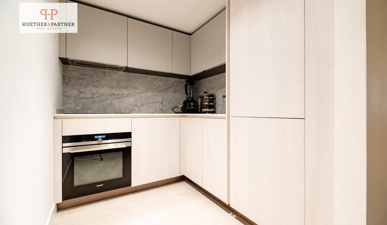 518a7d42-a18a-43e3-a5a5-af00110a865d