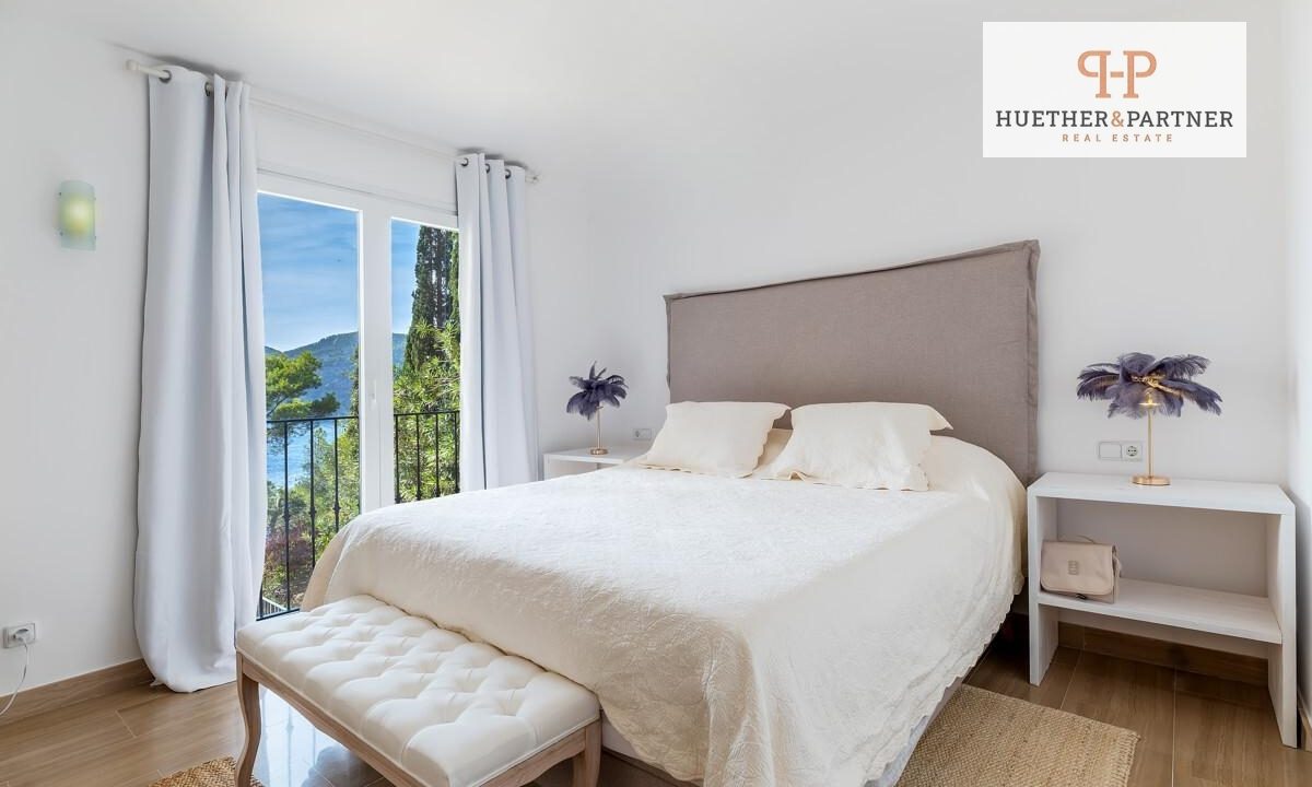 6bfdce40-3f4c-44d6-b91b-bd40214d2d6b