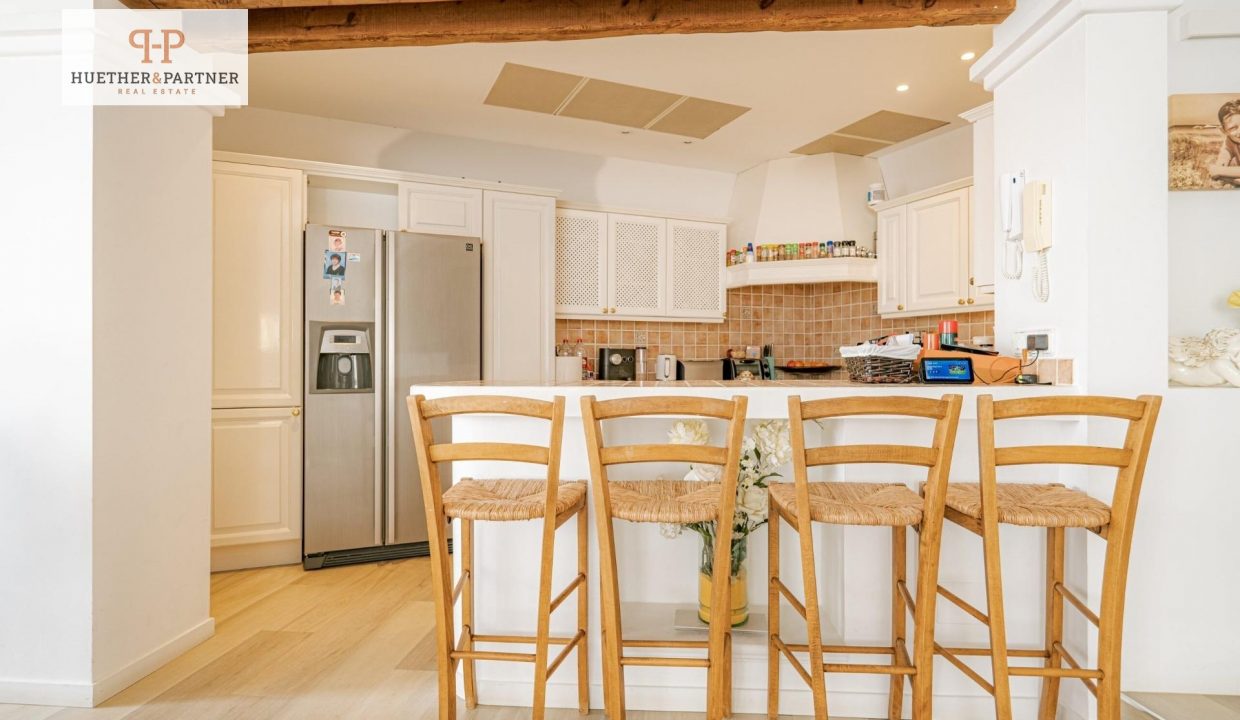 7b1bcd46-8a92-4bef-833a-762f6a1179af