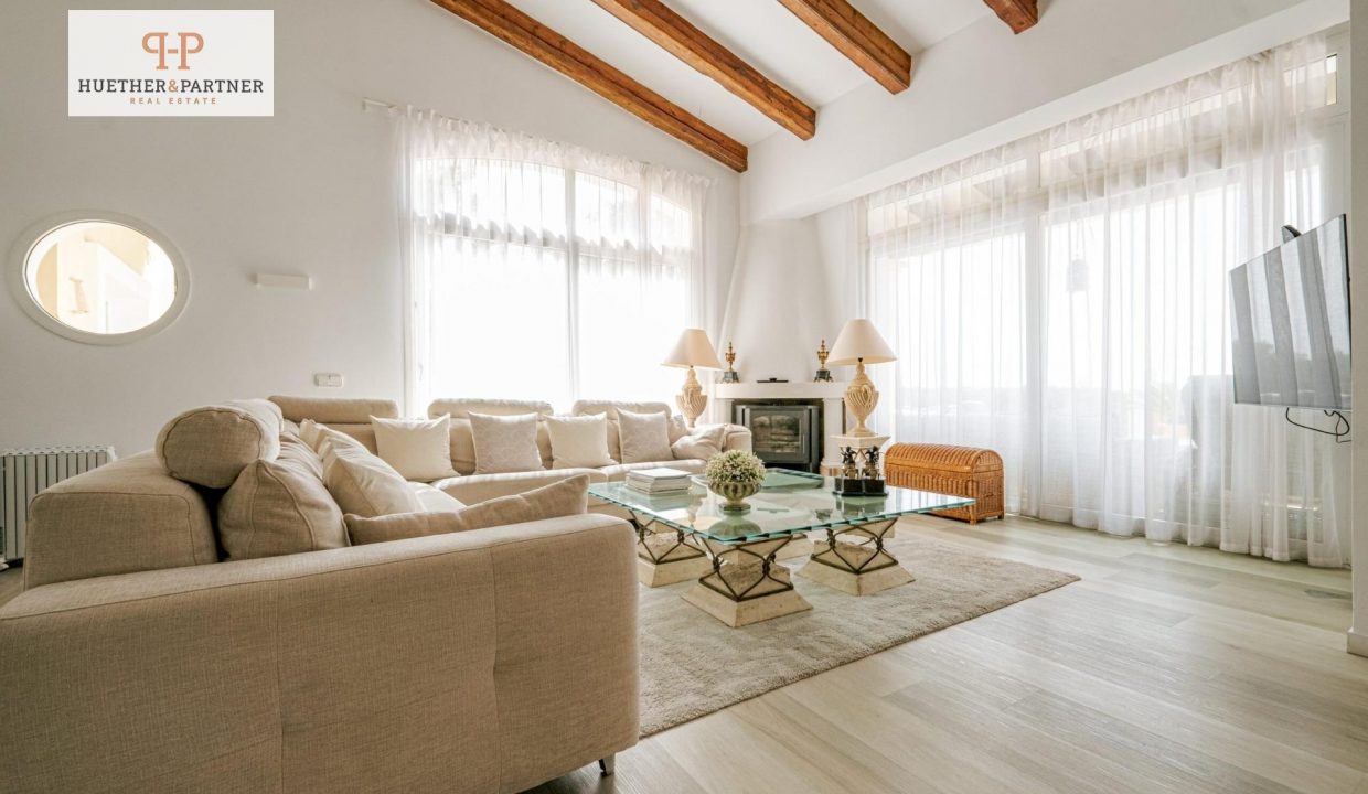 d7543a9c-6dd8-40a3-a301-880653614661