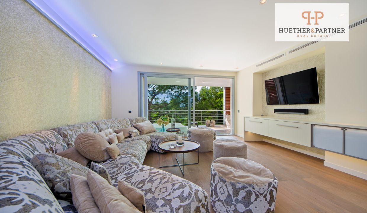 e58098b6-8f91-4448-9379-08312f838360