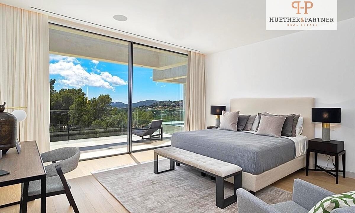 79a7c42b-d038-4933-994d-aaa75cb4d8ce