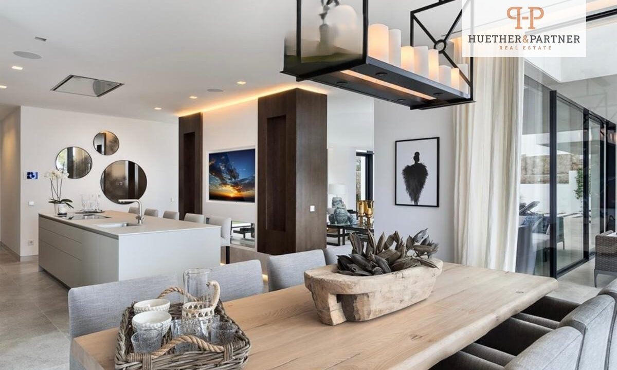 a7fa4bc0-2c18-4fb4-8bb0-7bd75e107201