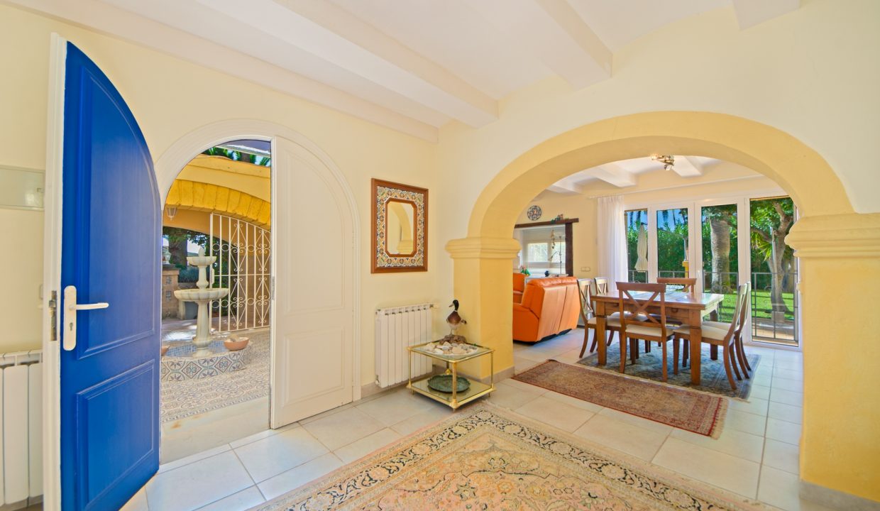 c91a904e-c9f1-4fd1-999b-0d60d050b6c4