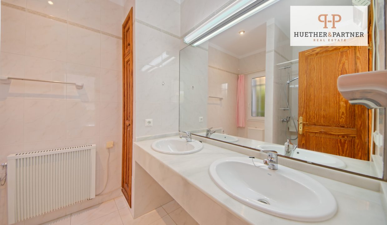 deaa63a9-ca22-4be6-9801-e02c8fe9b2ee