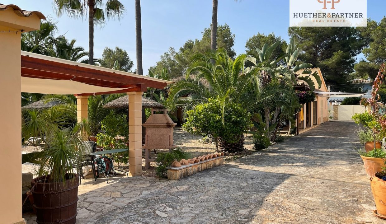 2bc75867-a383-4c2d-90a7-5bf8a2a2e307