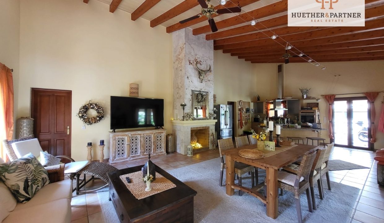 5e13a1a6-176b-4c4e-b684-ecc45fa0539f