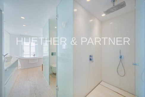 Bad am Master-Bedroom