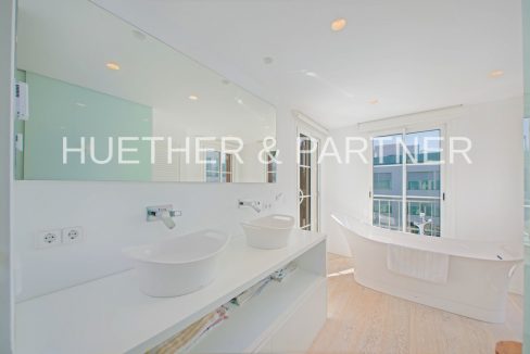 Badezimmer Schlafzimmer 1