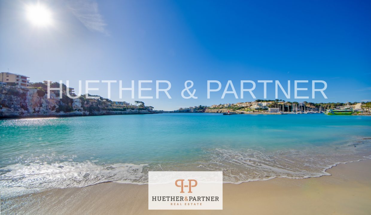 a427d85e-eb0a-41d2-a28c-563338d8a2bf