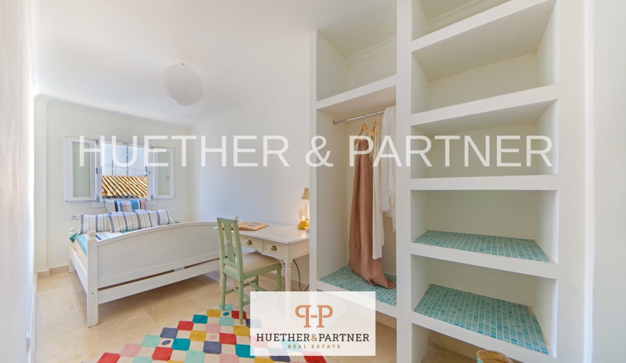 bb07e604-ae16-4dd8-8369-c4075c6b8af6