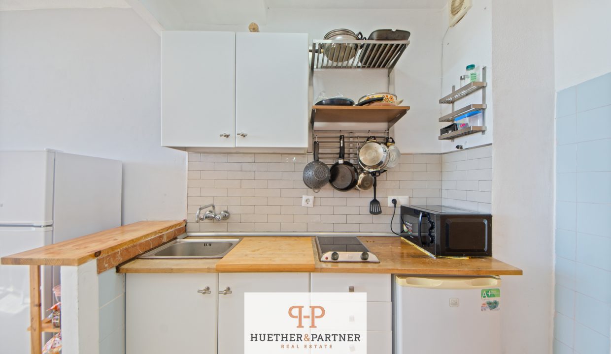 c3447450-1044-44be-812b-1c4b00d518de