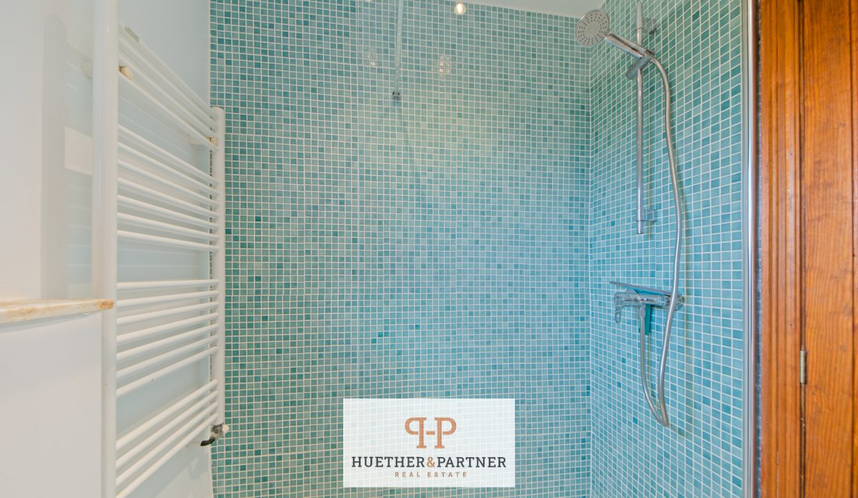 e4b0ddd2-222a-4ae9-8f2c-a3dfe8f37336