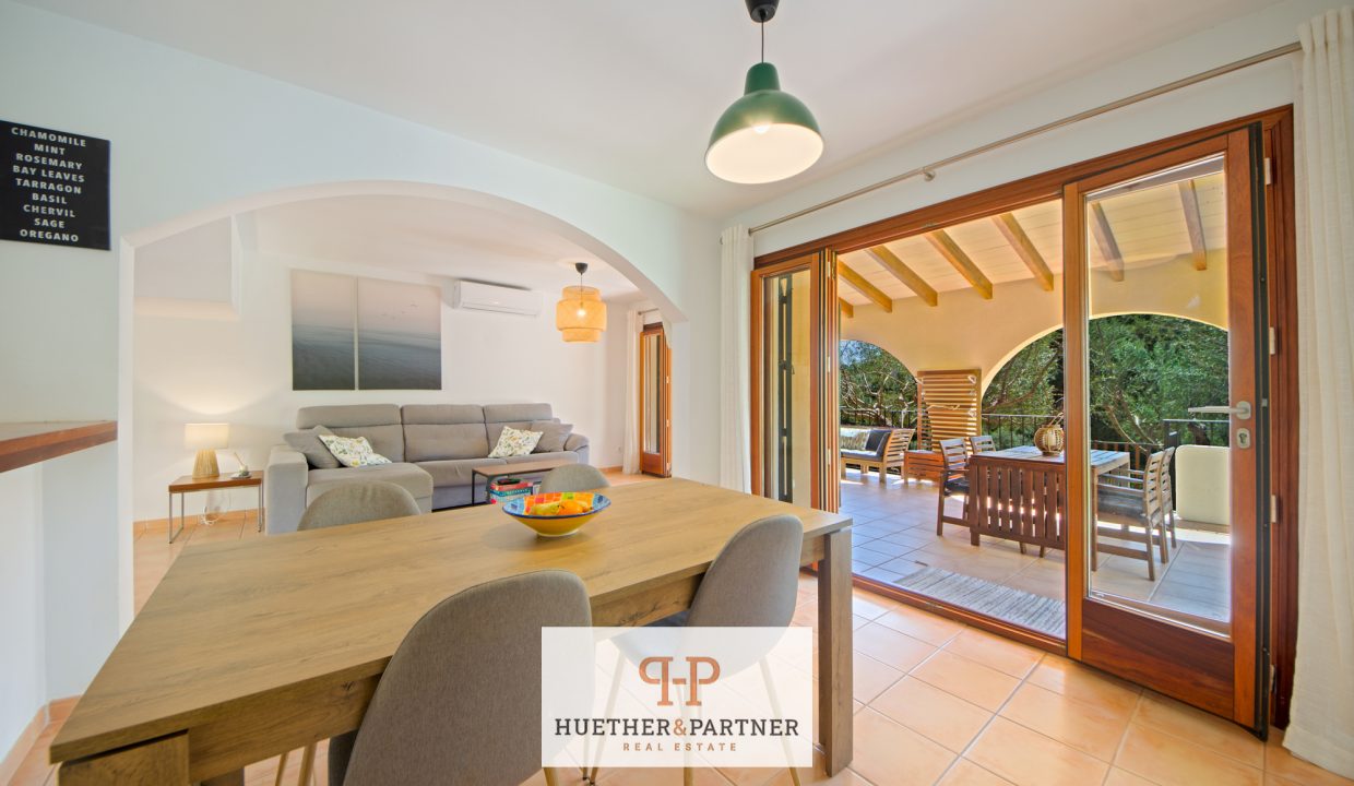 f4c10388-210b-4d90-8988-78b73492328e